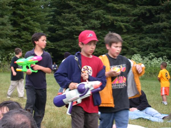 here comes the water army ....