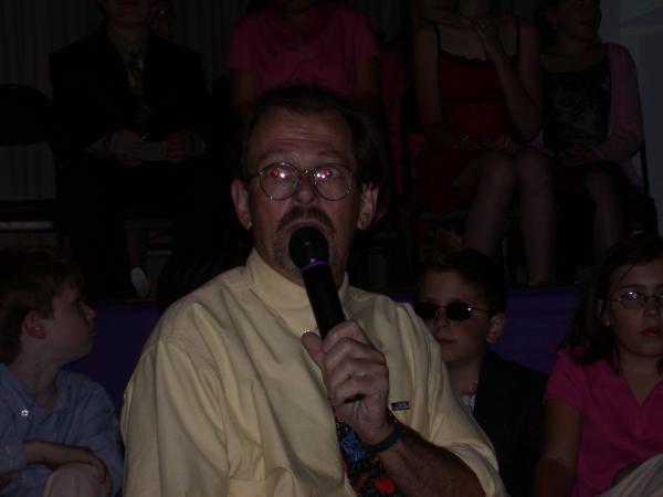 Now you know why everyone thanked Bob for being so wonderfull .... it's those evil hypnotic eyes